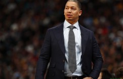 【大发扑克】泰伦-卢：小卡在背靠背中展示了领导能力 路威对东契奇防守很出色