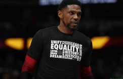 【大发扑克】哈斯勒姆谈M-莱昂纳德言论：那是不能容忍的 对就是对错就是错