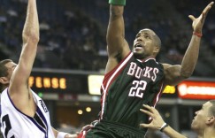 【大发扑克】迈克尔-里德：雄鹿具备夺冠所有条件 网湖船爵金76人为其竞争者