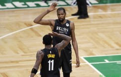 【大发扑克】本赛季5人场均27分以上&命中率50-40-85 历史仅5次达成