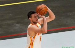 【大发扑克】意大利炮！加里纳利全场14投10中砍下29分6板