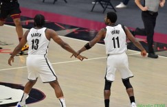 【大发扑克】欧文：我们应该习惯哈登三双 不认为哈登会在火箭主场被喷