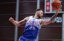 【大发扑克】新疆队上半场罚球合计15罚5中 命中率仅为33.3%