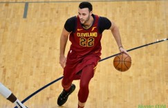 【大发扑克】骑士记者：如无意外情况 小南斯将在明日对阵鹈鹕比赛中复出