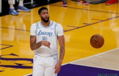 【大发扑克】沃格尔：浓眉将在稍后接受评估 今天赛后出结果