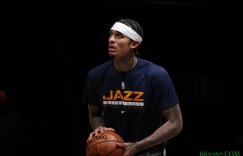 【大发扑克】超六失准！克拉克森手感不佳 全场15投1中仅得3分