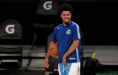 【大发扑克】名记：骑士计划和湖人旧将奎因-库克签下10天合同