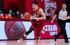 【大发扑克】第三阶段浙江开局7连胜 新疆5战仅1胜&新援克拉克场均仅6分