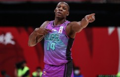 【大发扑克】老当益壮！哈德森对阵北控砍下个人本赛季第二次三双