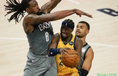 【大发扑克】勒韦尔：篮网关键时刻抢了很多进攻篮板 复出以来感觉越来越好