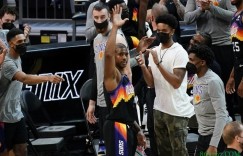 【大发扑克】保罗谈10000助里程碑：我爱篮球这项运动 心怀感激