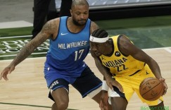 【大发扑克】名记：交易截止后和多名高管交谈 大家都不解火箭为何送走勒韦尔