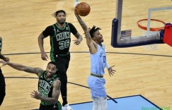 【大发扑克】攻防一体！莫兰特29+5+9 加时连续抢下3个关键篮板锁定胜局