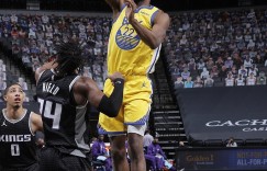 【大发扑克】对飙！维金斯首节15分4板3助 哈利伯顿三分4中4砍14分