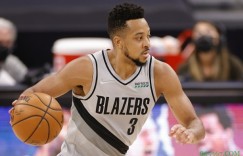 【大发扑克】扛起球队！CJ砍23分7篮板5助攻 关键时刻连砍7分并送致命封盖