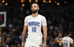 【大发扑克】帕金斯评绿军交易：他们就像用一辆二手车换来了一辆凯雷德