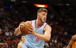 【大发扑克】Shams：热火莱昂纳德因反犹言论被罚款5万&禁赛一周