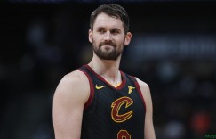 【大发扑克】美国记者：国王有意交易得到乐福