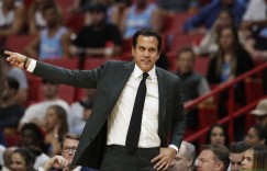 【大发扑克】斯波：数据不能公正体现巴特勒表现 武切维奇就像现代版诺维斯基