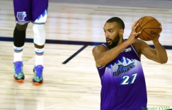 【大发扑克】戈贝尔：我们没有得到和其他球队一样尺度的判罚