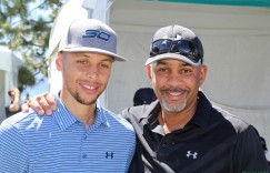 【大发扑克】勇士可组成一套父子兵首发：库里克莱维金斯曼尼恩佩顿