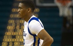 【大发扑克】Shams：火箭将认领锋卫摇摆人达坎-杰弗里斯