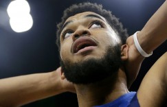 【大发扑克】唐斯回忆母亲对于拉文交易反应：她直接哭起来 希望走的不是他