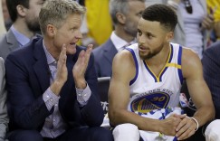 【大发扑克】科尔：库里今天末节提前2分钟回来是因为之后有两天休息日