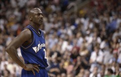 【大发扑克】比尔谈乔丹奇才生涯：不喜欢 一直希望他终生效力公牛