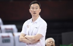 【大发扑克】刘维伟：和辽宁差距比较大 年轻球员不容易不能再要求更多