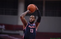 【大发扑克】还得我来！威姆斯末节登场9分钟 贡献8分2助攻助队净胜11分