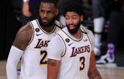 【大发扑克】奥尼尔：老鹰还差两个人 巴克利：詹姆斯和戴维斯？