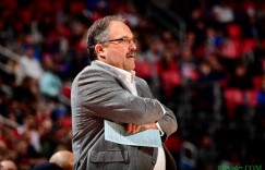 【大发扑克】大范：获得附加赛名额很困难 对阵马刺和勇士的比赛非常关键