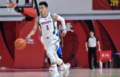 【大发扑克】全明星赛后高诗岩三分球31投仅2中 命中率只有6.5%