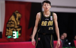 【大发扑克】拒绝横扫！赵岩昊17中11砍33分追平生涯得分纪录