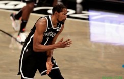 【大发扑克】凡学？杜兰特：替补出战蛮酷的 跟老将们打球能分担我的任务