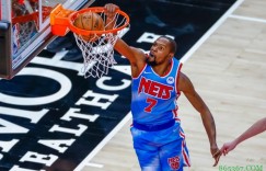 【大发扑克】杜兰特：一直会关注球队的化学反应 很高兴看到格里芬重拾节奏