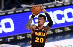 【大发扑克】老鹰官方：约翰-科林斯遭遇左脚踝外侧扭伤和骨挫伤 一周内复查