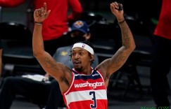 【大发扑克】布鲁克斯：未来一到两年比尔会成为MVP级别球员