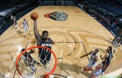 【大发扑克】锡安成为继考辛斯之后鹈鹕第二位单场37分+15板+8助的球员