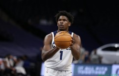 【大发扑克】稳定输出！爱德华兹12中7贡献24分5板5助 罚球8中8