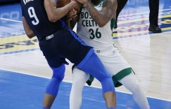 【大发扑克】【人物志】摩西-布朗：场均3.2进攻篮板 雷霆又刮中一张彩票？