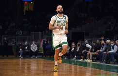 【大发扑克】找到感觉？富尼耶近两场三分16中11 场均20分