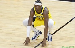 【大发扑克】高效起飞！勒韦尔20中14砍下34分5板3助3帽1断力助球队取胜