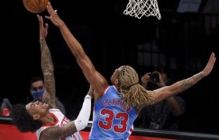 【大发扑克】纳什：克拉克斯顿正前进在正确道路上 我的阵容摆布自有道理