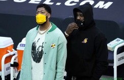 【大发扑克】ESPN取消4月13日湖人尼克斯直播 将76人对阵独行侠提前1小时