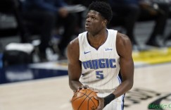 【大发扑克】武切维奇离队后 班巴场均出场17分钟得到10.4分5.6板1.1盖帽