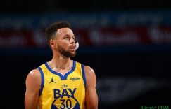 【大发扑克】科尔：没想到库里今天还能出战 恩比德是一个独一无二的球员