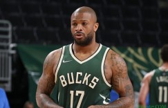 【大发扑克】今日雄鹿对阵老鹰 塔克与库鲁茨因伤缺战 福布斯出战成疑