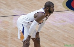 【大发扑克】美记：去年76人曾猛烈追求保罗 后者拒绝并选择了太阳